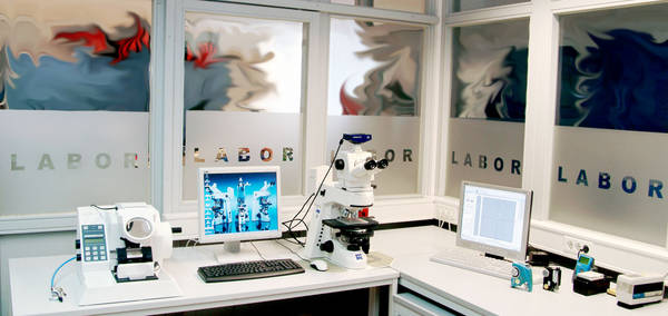 Laborausrüstung